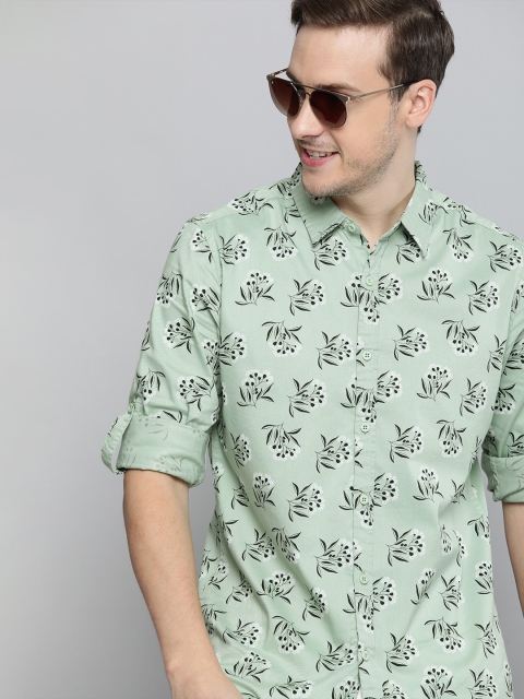 

HERE&NOW Men Green Slim Fit Floral Printed Casual Shirt