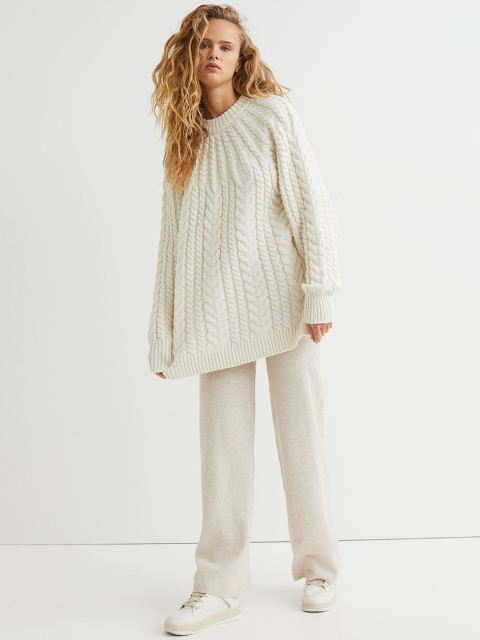 

H&M Women Beige Knitted Trousers