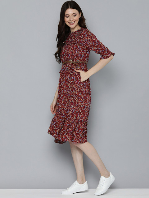 

Mast & Harbour Burgundy & Beige Floral Print Keyhole Neck Pleated A-Line Dress
