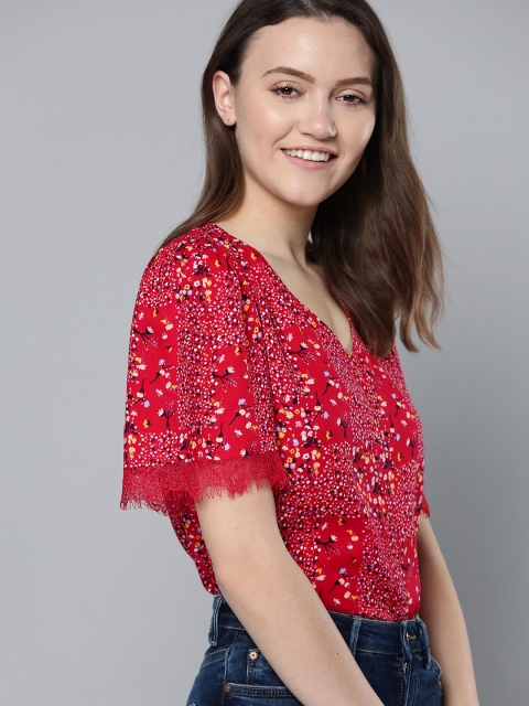 

Mast & Harbour Red Floral Floral Print Top with Lace Details