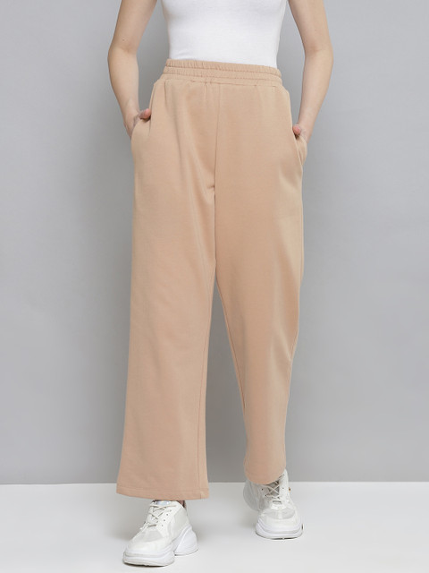 

Femella Women Beige Solid Straight Fit Fleece Track Pants