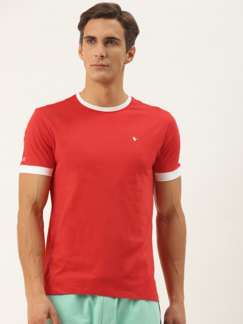 

AM SWAN Men Red T-shirt
