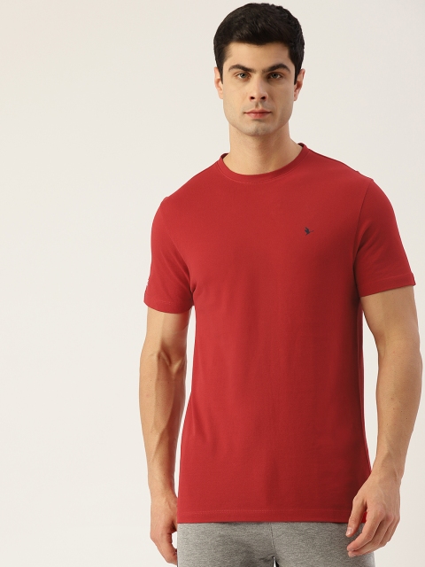 

AM SWAN Men Red Solid T-shirt