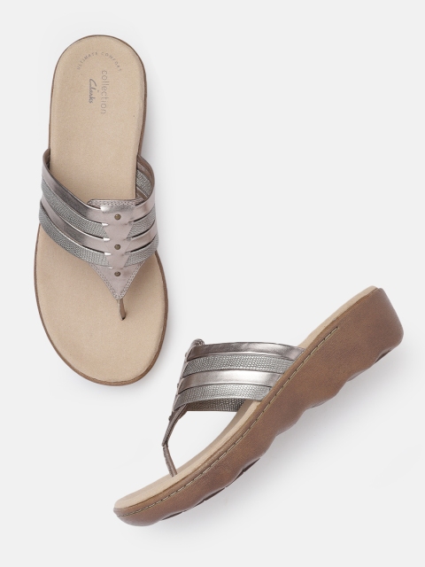 

Clarks Silver-Toned Striped Leather Comfort Heels with Snakeskin Texture Detail