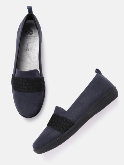 

Clarks Women Navy Blue & Black Solid Slip-Ons