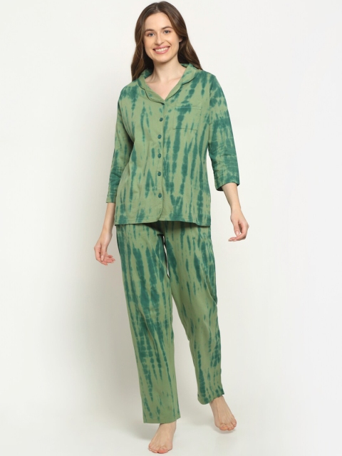 

Slumber Jill Women Green Printed Pure Cotton Night suit