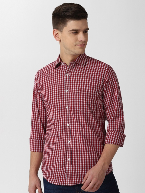 

Peter England Casuals Men Maroon & White Slim Fit Gingham Checked Pure Cotton Casual Shirt