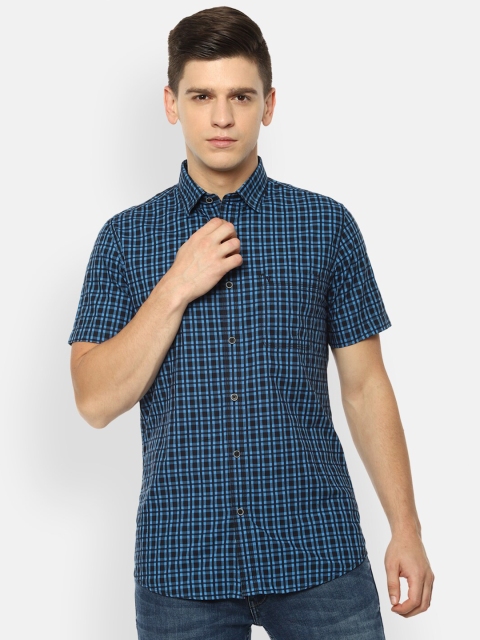 

Van Heusen Sport Men Blue Slim Fit Opaque Checked Casual Cotton Shirt