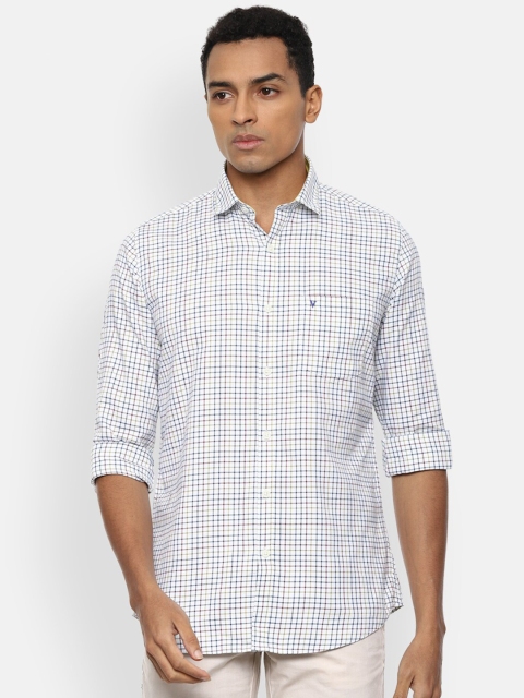 

Van Heusen Sport Men White Slim Fit Opaque Checked Casual Shirt