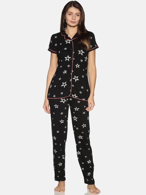 

Charak Women Black & White Printed Pure Cotton Night suit