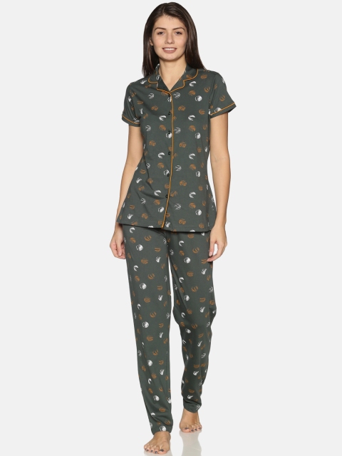 

Charak Women Green Printed Pure Cotton Night Suit