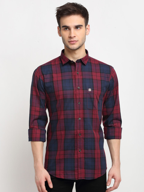 

La Mode Men Maroon Slim Fit Tartan Checks Opaque Casual Shirt