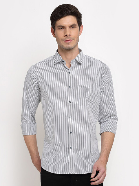 

La Mode Men Black Slim Fit Pinstripes Opaque Striped Casual Shirt