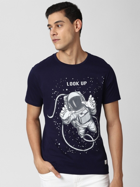 

Peter England Casuals Men Navy Blue & Grey Printed Round Neck T-shirt