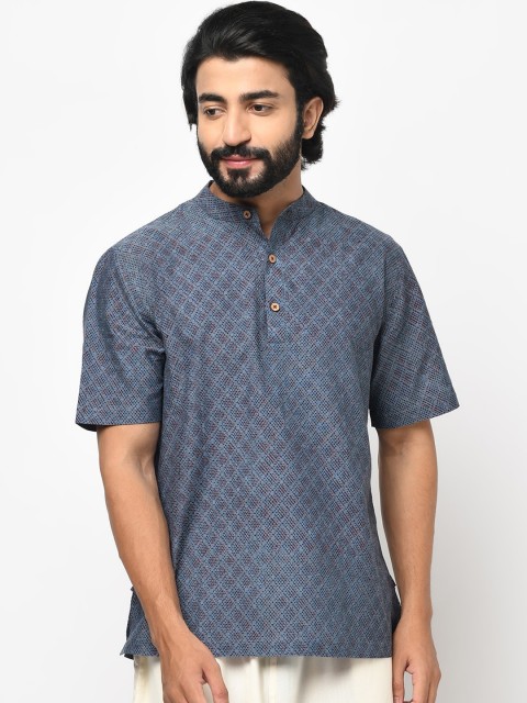 

Fabindia Men Blue Geometric Printed Cotton Kurta
