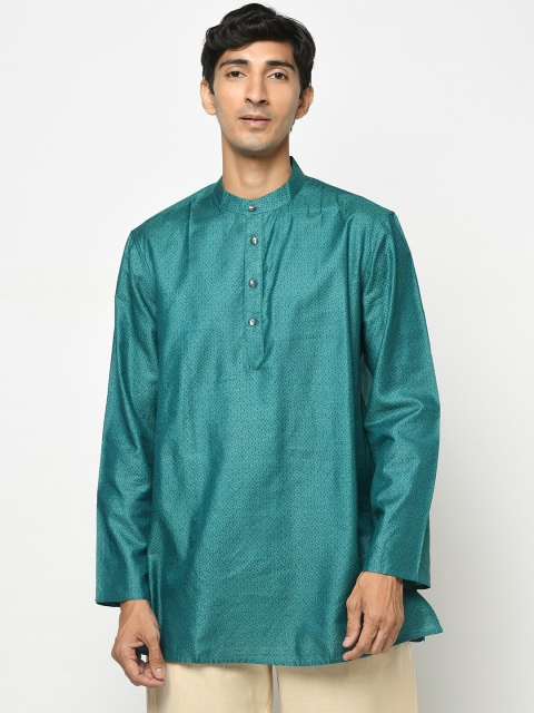 

Fabindia Men Blue Kurta