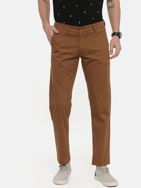 

Swiss Club Men Brown Checked Slim Fit Cotton Chinos