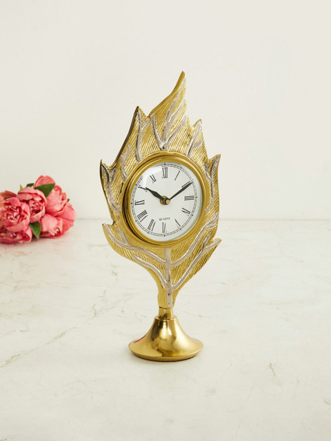 

Home Centre Gold-Toned & Silver-Toned Contemporary Metal Table Clocks