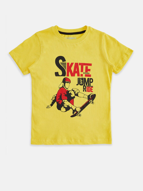 

Pantaloons Junior Boys Yellow Printed Applique T-shirt