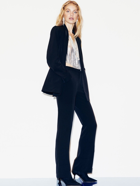 

H&M Women Black Solid Crease-Leg Trousers