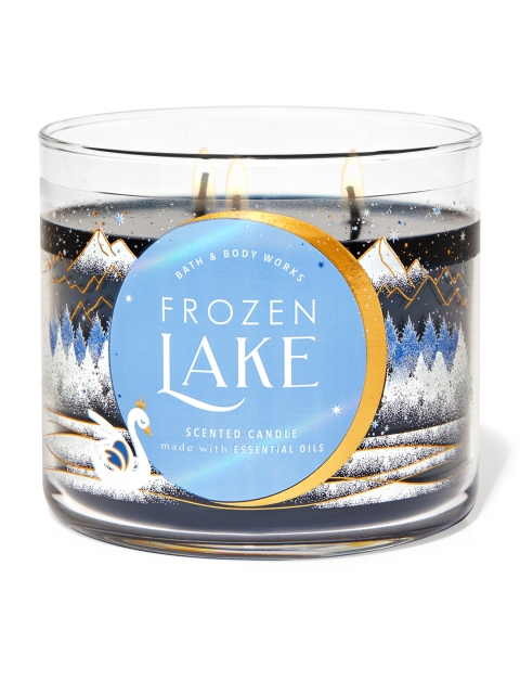 

Bath & Body Works Frozen Lake 3-Wick Scented Candle 411 g, Blue