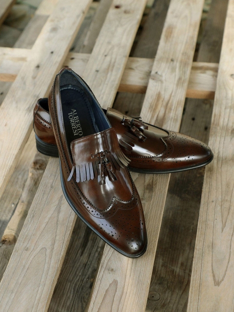 

Alberto Torresi Men Copper-Toned Textured Tassel Loafers