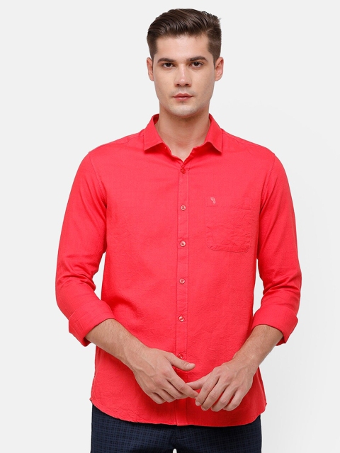 

Swiss Club Men Red Slim Fit Opaque Pure Cotton Casual Shirt