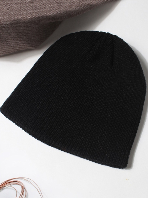 

ToniQ Women Black Beanie