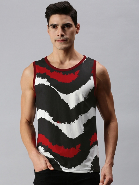 

mezmoda Men Black & White All Over Abstract Printed Dry-Fit Round Neck T-shirt