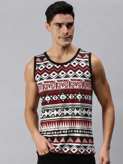 

mezmoda Men Maroon & White All Over Geometric Printed Dry-Fit Round Neck T-shirt