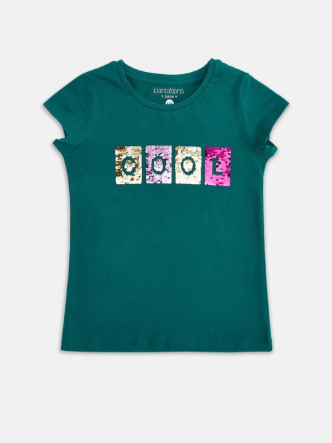 

Pantaloons Junior Girls Green & Pink Typography Printed Applique T-shirt