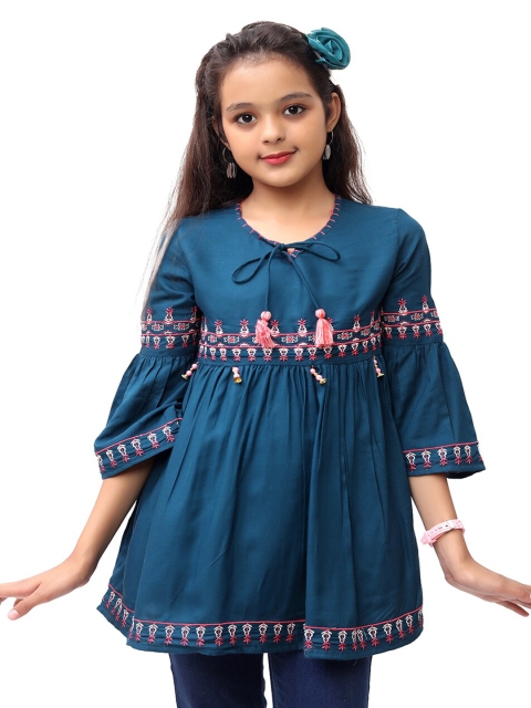 

Ishin Blue & Pink Floral Embroidered Tie-Up Neck Empire Top