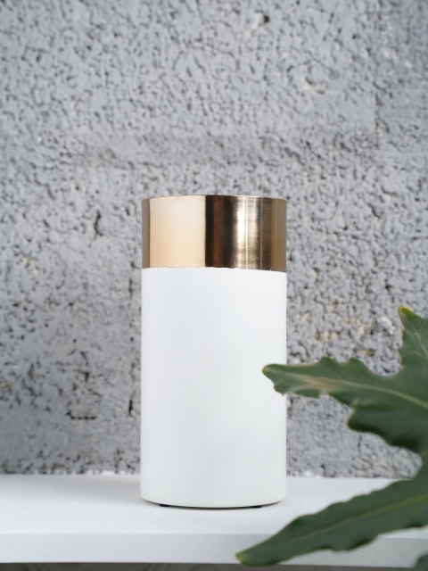 

Folkstorys White & Gold-Toned Cylindrical Metal Vase
