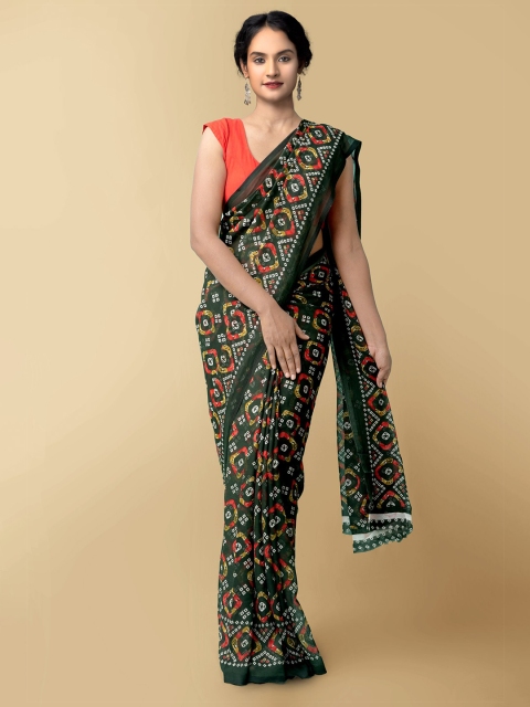

Unnati Silks Women Green & White Printed Art Chiffon Saree