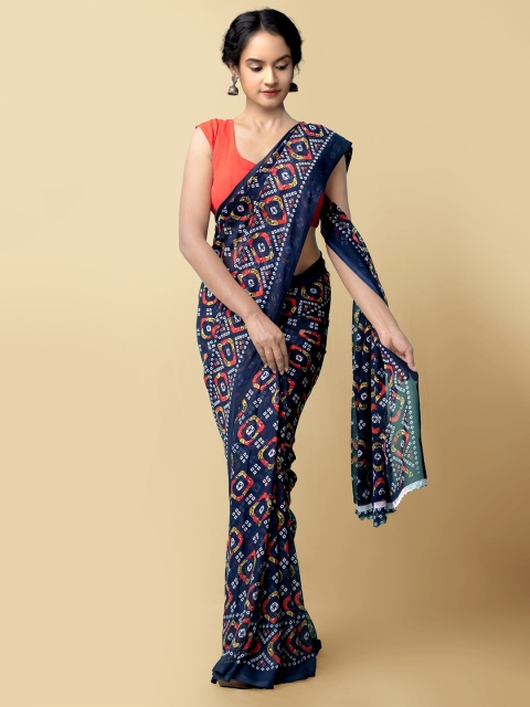 

Unnati Silks Women Navy Blue & White Printed Art Chiffon Saree