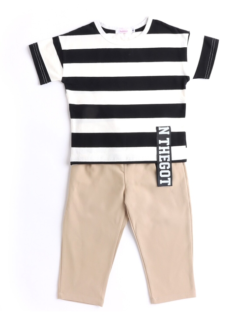 

Hopscotch Boys Black & Beige Striped T-shirt With Trousers
