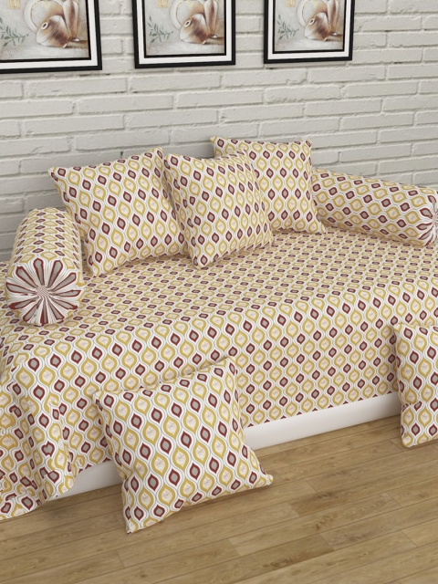 Home Centre Set Of 8 Assorted Single Bedsheet With 2 Bolster Covers & 5 Cushion Covers
