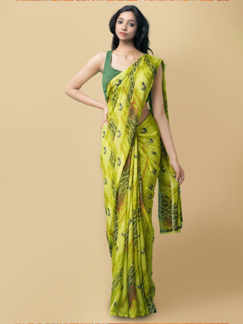 

Unnati Silks Women Green & Red Printed Georgette Saree