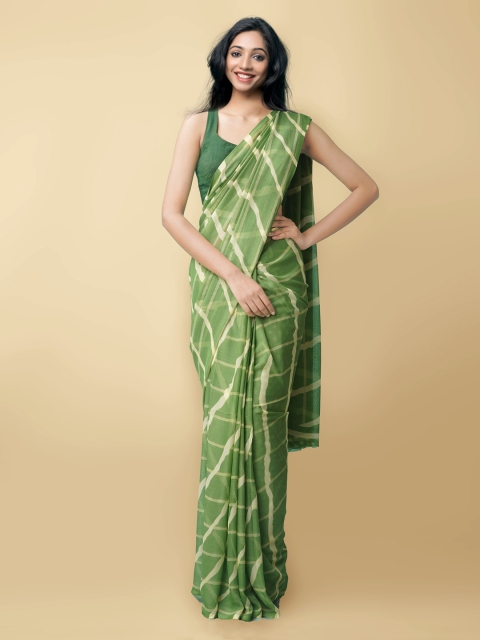

Unnati Silks Green & Beige Checked Block Print Saree