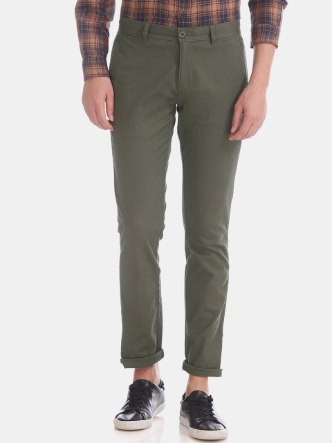 

Ruggers Men Green Tapered Fit Trousers