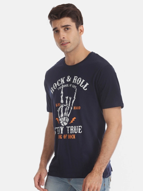 

Newport Men Blue Typography Printed Raw Edge T-shirt