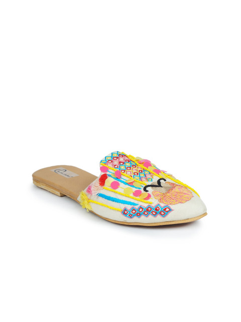 

The Desi Dulhan Women White & Yellow Embellished Mules