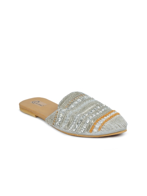 

The Desi Dulhan Women Grey Ethnic Mules Flats