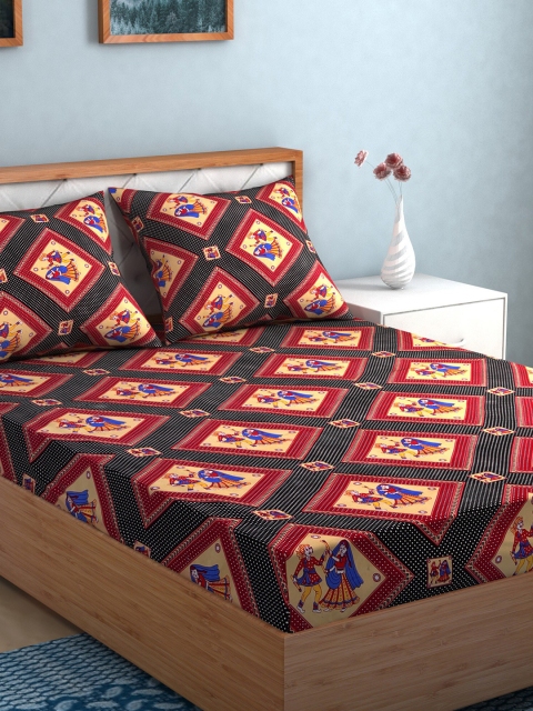 

TAG 7 Brown & Black Floral 210 TC 2 King Bedsheet with 4 Pillow Covers