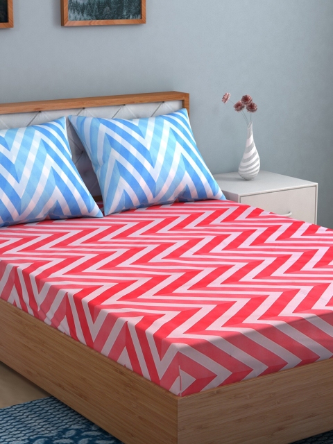 

TAG 7 Pink & White 210 TC 2 King Bedsheet with 4 Pillow Covers