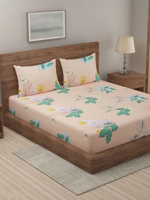 

TAG 7 Peach-Coloured & Navy Blue Floral 210 TC 2 King Bedsheet with 4 Pillow Covers