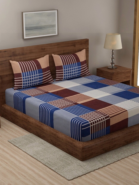 

TAG 7 Blue & White Geometric 210 TC 2 King Bedsheet with 4 Pillow Covers