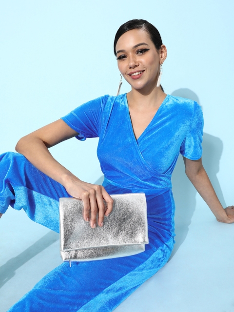 

DODO & MOA Women Stunning Blue Solid Velvet Jumpsuit