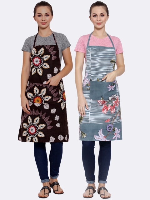 

Arrabi Pack of 2 Multi Printed Aprons