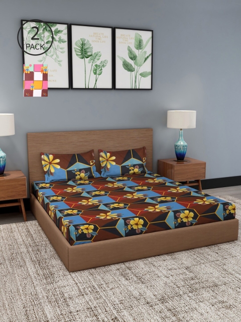 

NEUDIS Brown & Pink Geometric 180 TC 2 King Bedsheet with 4 Pillow Covers